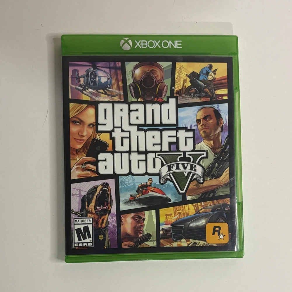Grand Theft Auto V for Xbox One - Green Case video game